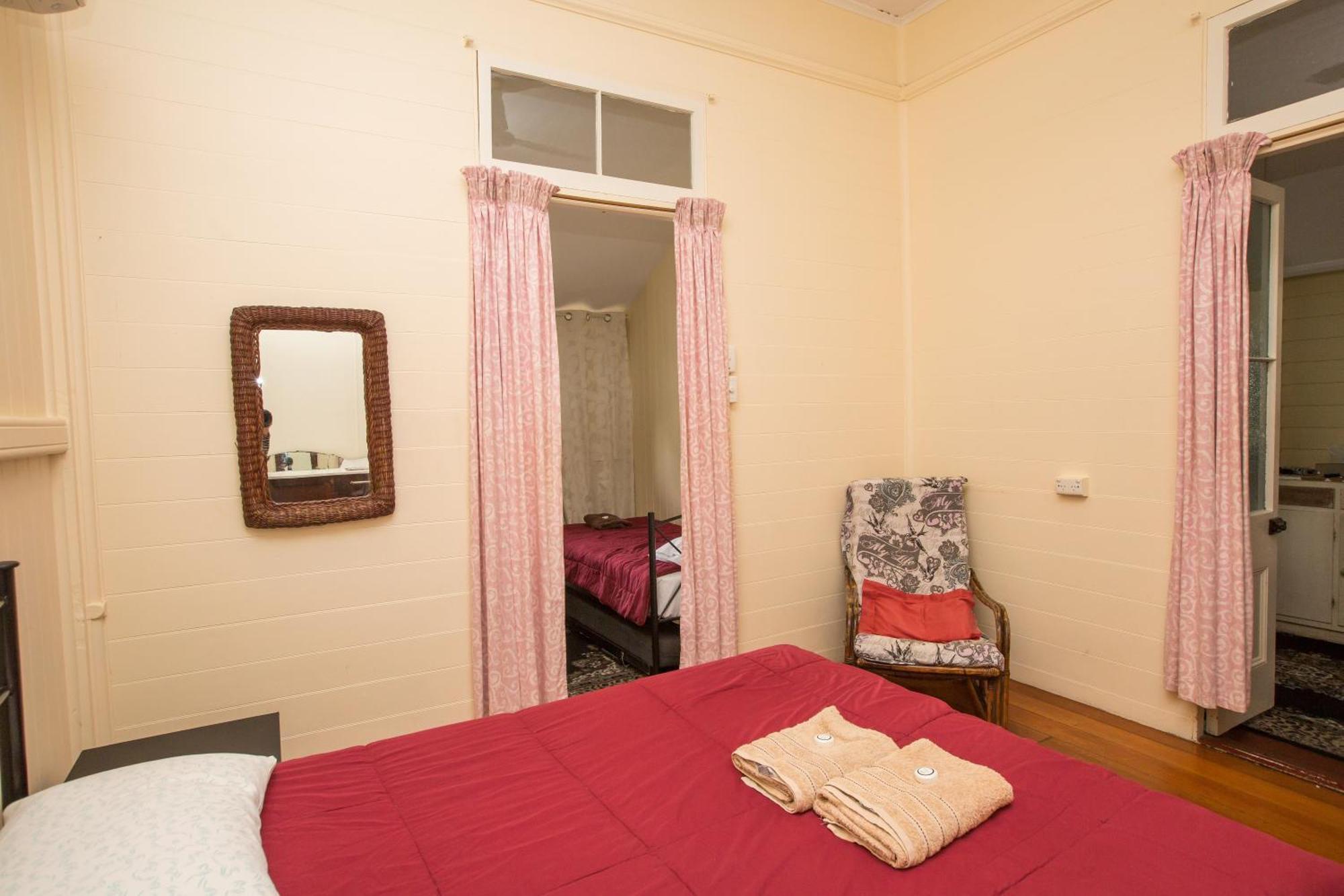Ryan'S Rest Boutique Accommodation Кэрнс Номер фото